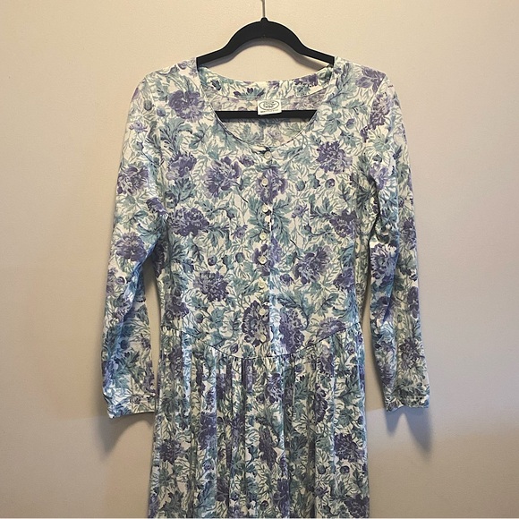 Laura Ashley dress - Picture 6 of 15